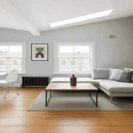 2 Bed Flat Near Portobello